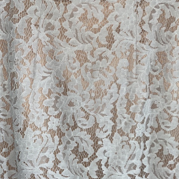 White dress - Picture 3 of 5